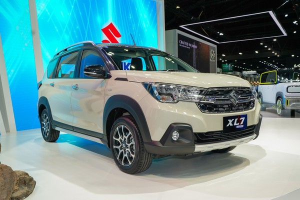 รูป Suzuki XL7