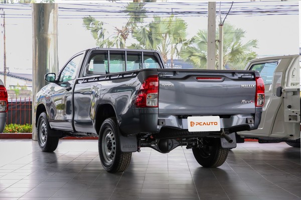 Toyota Hilux Revo ภายนอก