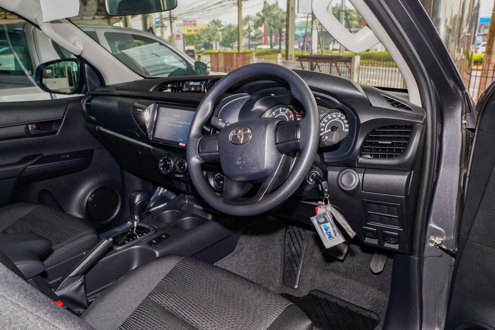 รูป 2021 Toyota Hilux Revo Double Cab 4x2 2.8 GR Sport AT
