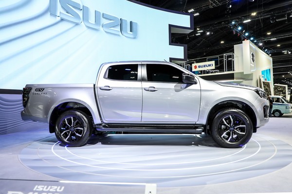 Isuzu D-Max งานแสดงรถยนต์