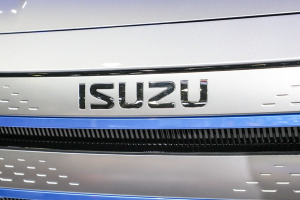 Isuzu D-Max งานแสดงรถยนต์