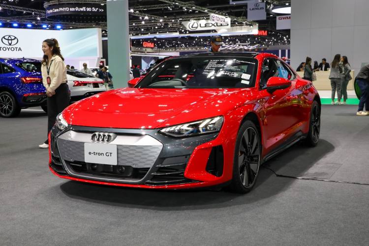 รีวิว Audi e-tron GT