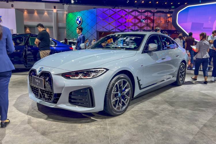 รีวิว BMW i4