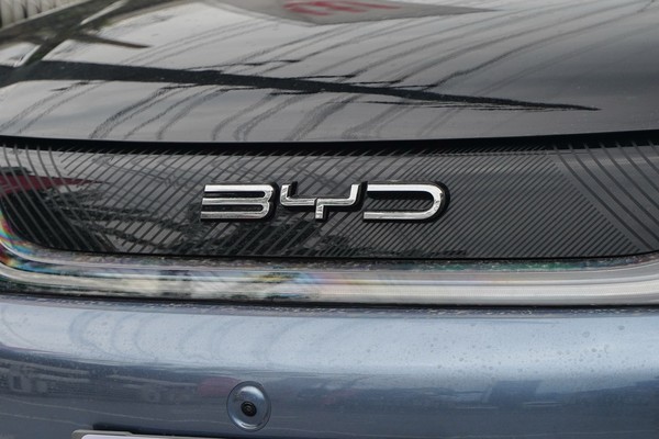 BYD Dolphin ภายนอก