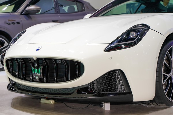 Maserati GranTurismo งานแสดงรถยนต์