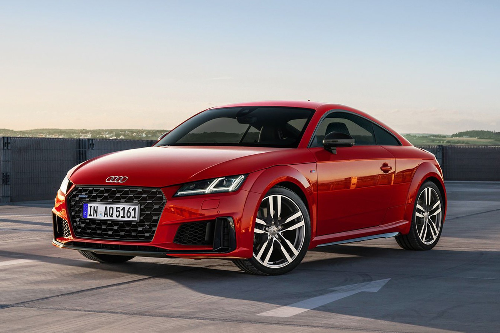 รูป Audi TT Coupé Final Icon Black 2024