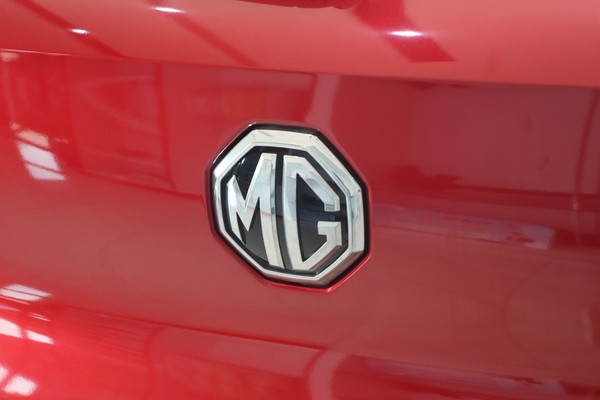 MG ZS ภายนอก