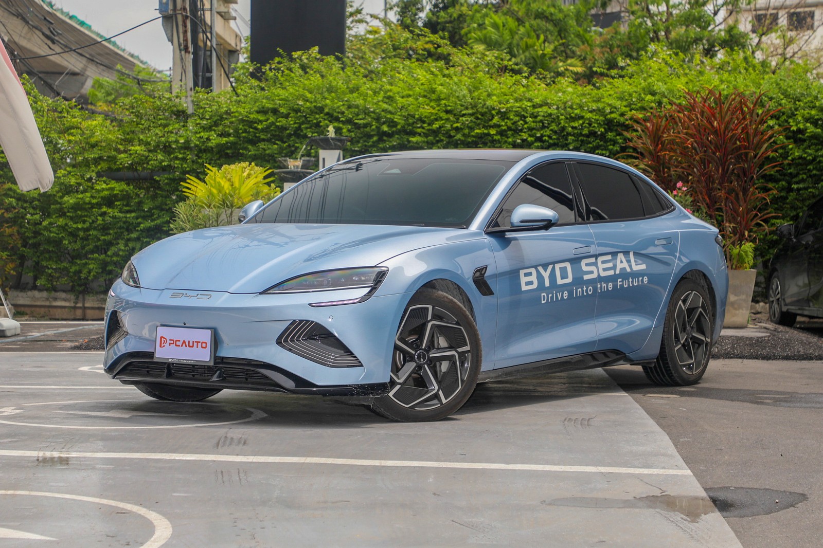 ลักษณะภายนอกของรถ BYD Seal