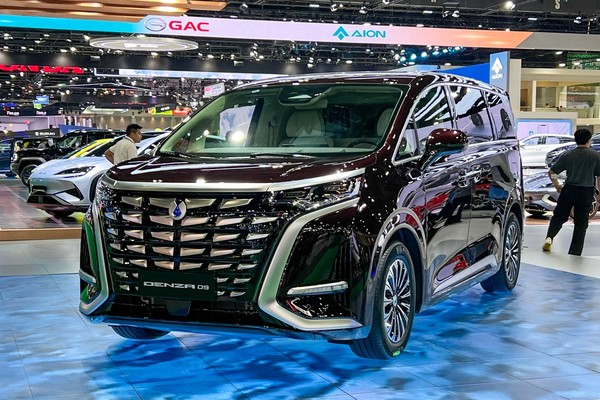 BYD DENZR D9 งานแสดงรถยนต์