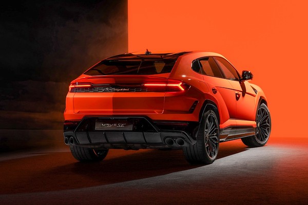 Lamborghini Urus อย่างเป็นทางการ