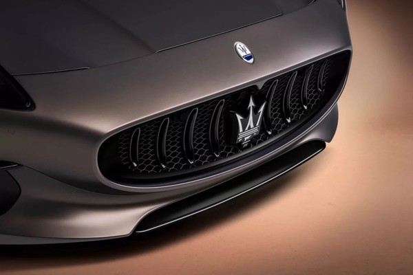 Maserati GranTurismo อย่างเป็นทางการ