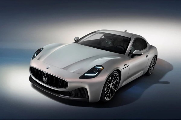 Maserati GranTurismo อย่างเป็นทางการ