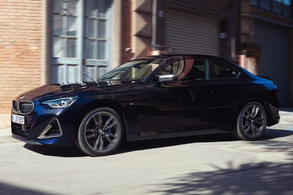 BMW M2 Coupe อย่างเป็นทางการ