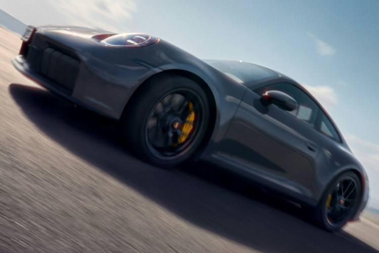 รีวิว 2024 Porsche 911 Carrera