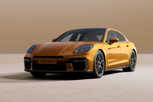 Porsche Panamera อย่างเป็นทางการ