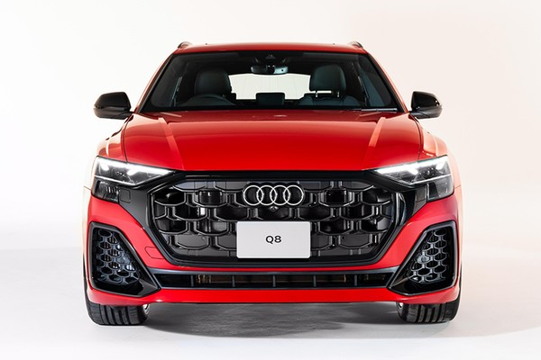 Audi Q8 อย่างเป็นทางการ