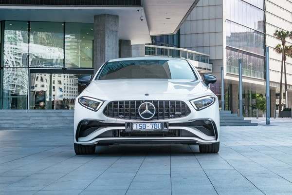 Mercedes-Benz AMG CLS อย่างเป็นทางการ