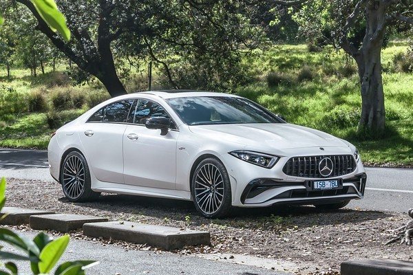 Mercedes-Benz AMG CLS อย่างเป็นทางการ