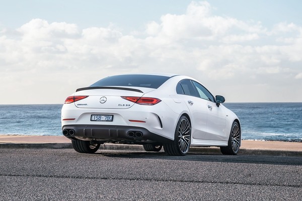 Mercedes-Benz AMG CLS อย่างเป็นทางการ