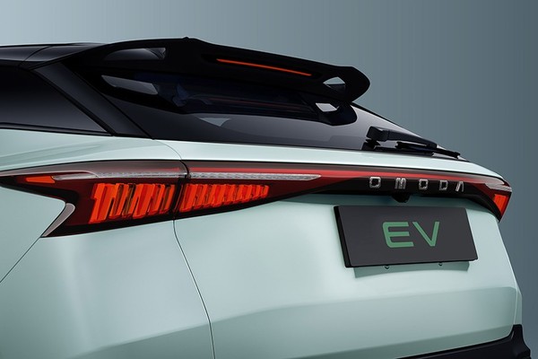 OMODA C5 EV อย่างเป็นทางการ