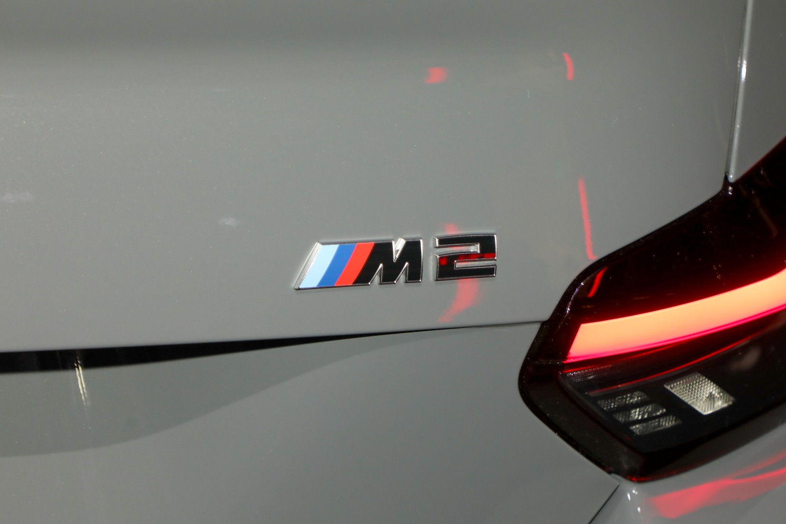 ท้ายรถ BMW M2 Coupe