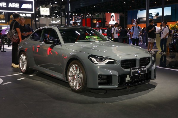 BMW M2 Coupe ภายนอก