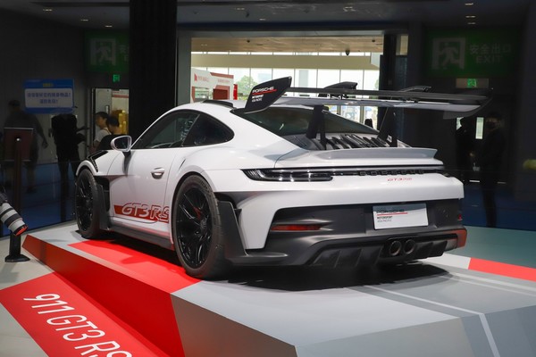 Porsche 911 ภายนอก