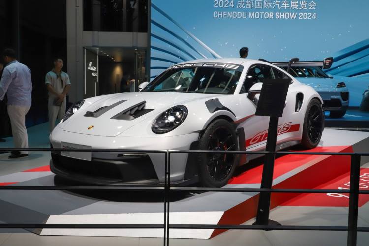 รีวิว Porsche 911 2024