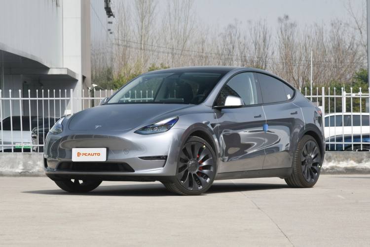 รีวิว Tesla Model Y