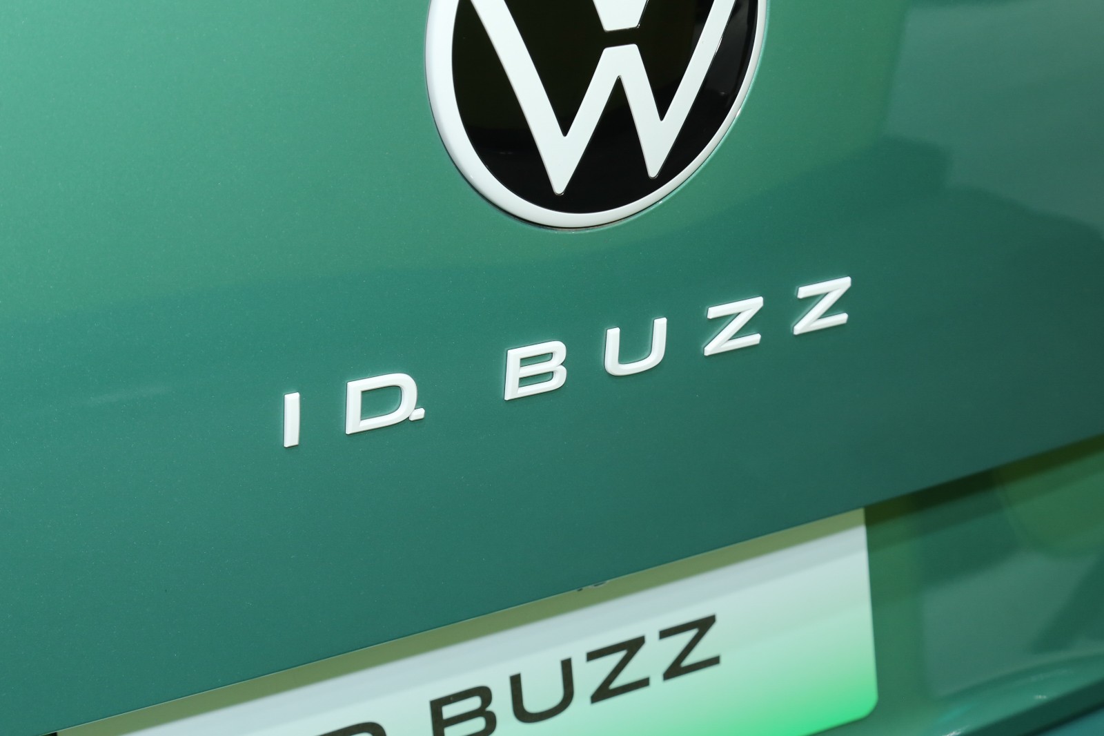 ท้ายรถ Volkswagen ID.BUZZ