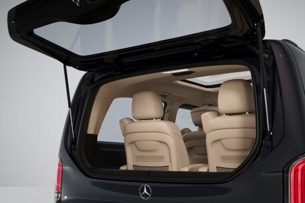 Mercedes-Benz V-Class อย่างเป็นทางการ