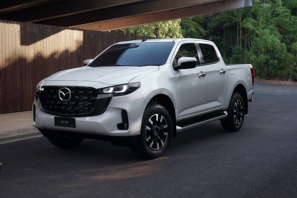 Mazda BT-50 อย่างเป็นทางการ