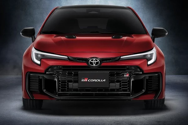 รูป Toyota GR Corolla