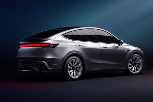 Tesla Model Y อย่างเป็นทางการ