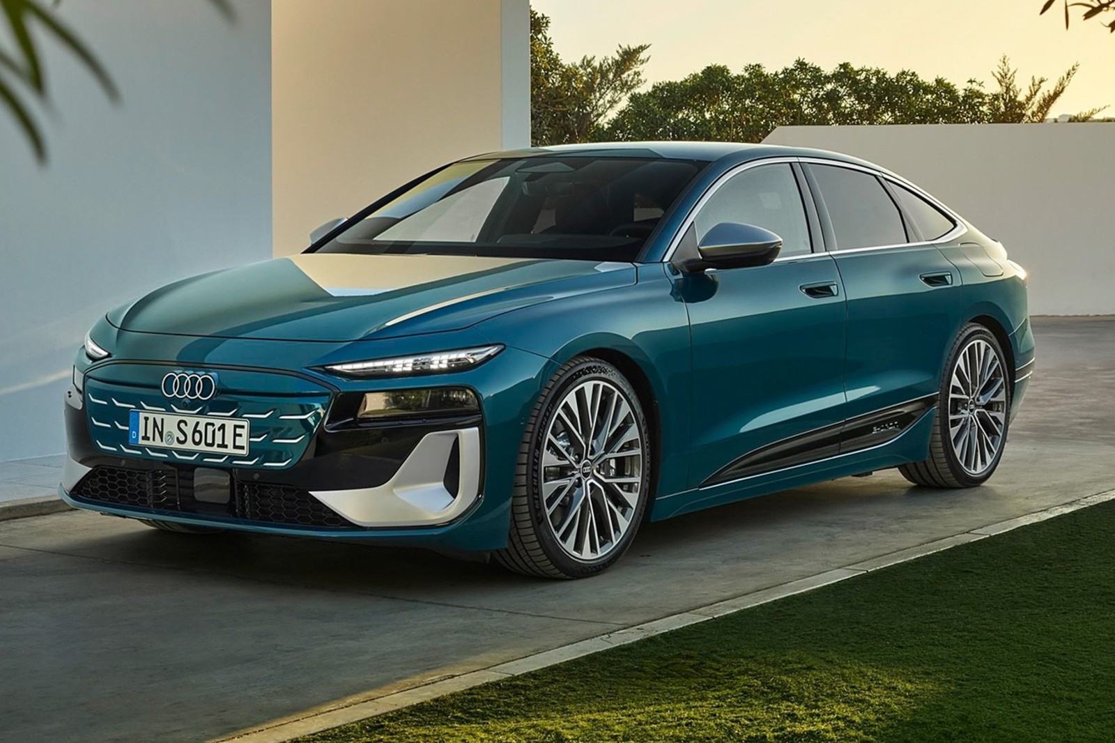 รูป Audi S6 e-tron Sportback 2025