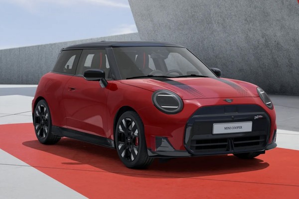 Mini 3-Door Hatch อย่างเป็นทางการ