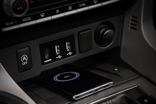 รูป Mitsubishi Pajero Sport