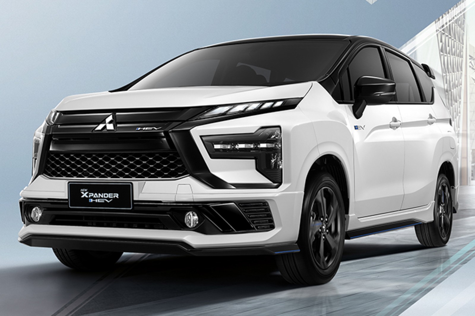 รูป Mitsubishi Xpander HEV PLAY 2025