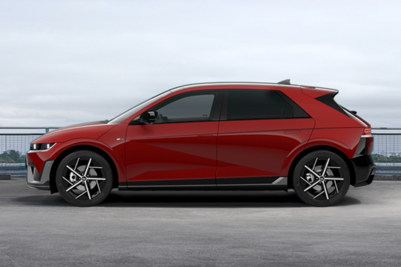 รูป Hyundai IONIQ 5 N Line Long Range 2025