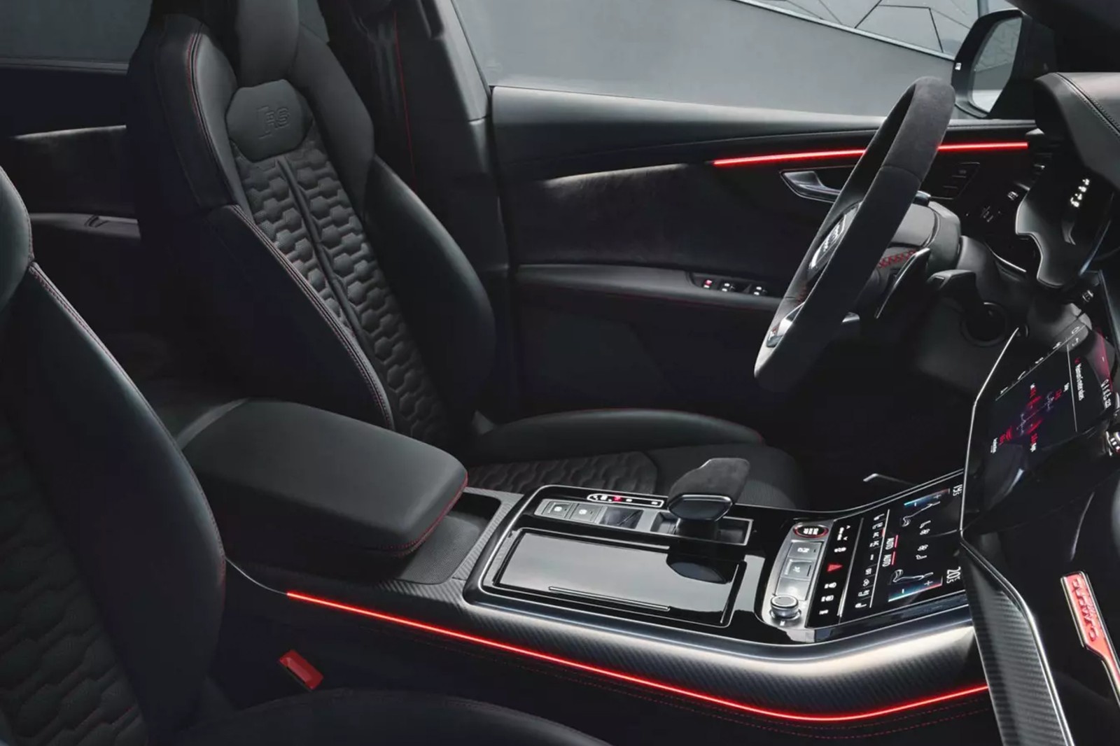 รูป Audi RS Q8 quattro Performance 2025