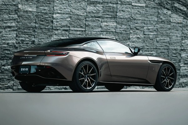 รูป Aston Martin Db11 2020