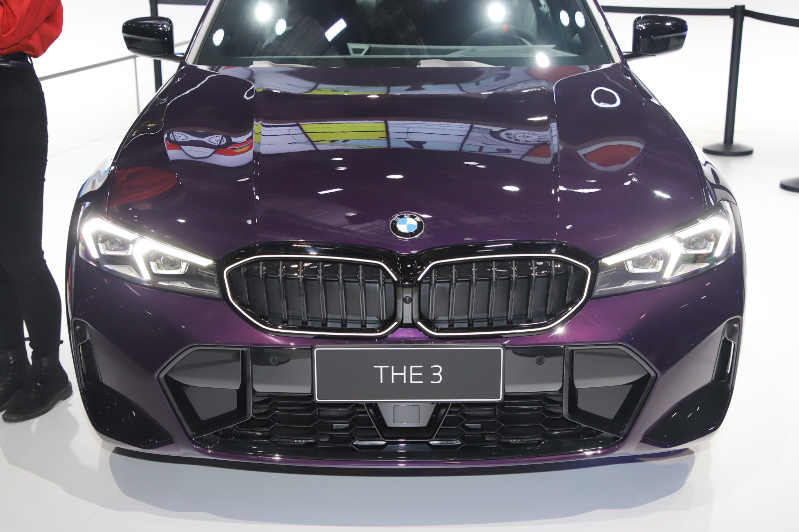 หน้ารถ BMW 3 Series Sedan
