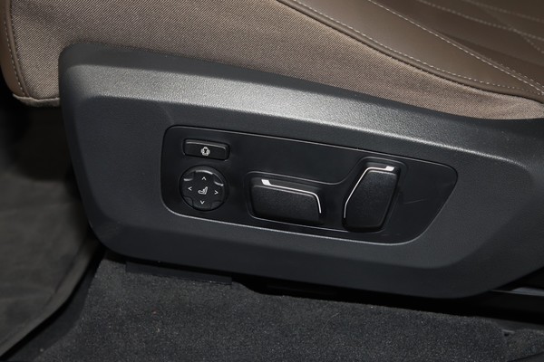 BMW X3 M ภายใน