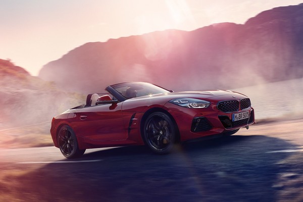 BMW Z4 Roadster อย่างเป็นทางการ