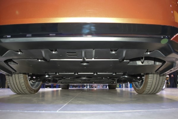 Lexus ES รายละเอียด