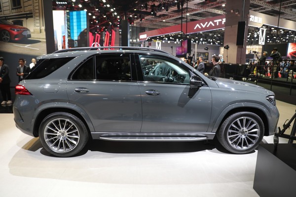 Mercedes-Benz GLE-Class ภายนอก