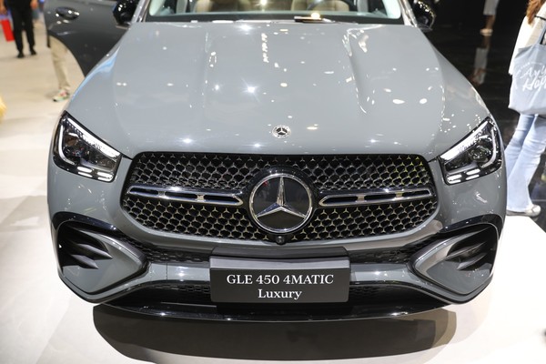 Mercedes-Benz GLE-Class ภายนอก