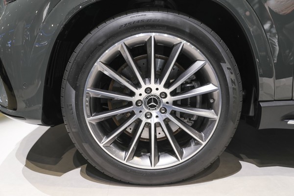 Mercedes-Benz GLE-Class ภายนอก