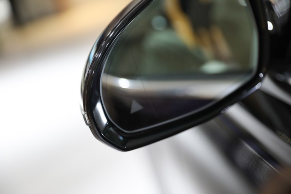 Mercedes-Benz Maybach S-Class ภายนอก