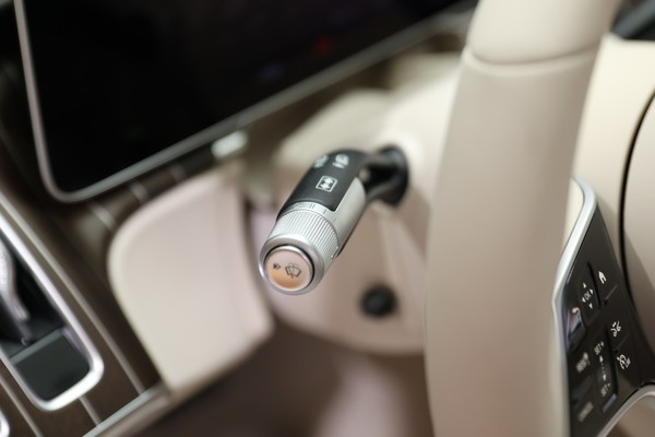 Mercedes-Benz Maybach S-Class ภายใน